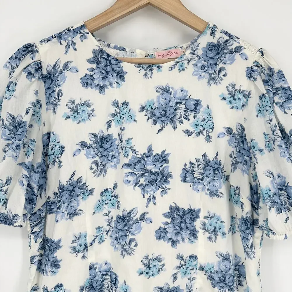 Ivy City Co Odette Blouse Floral Short Puff Sleeve Crew Neck Smocked Top Cotton